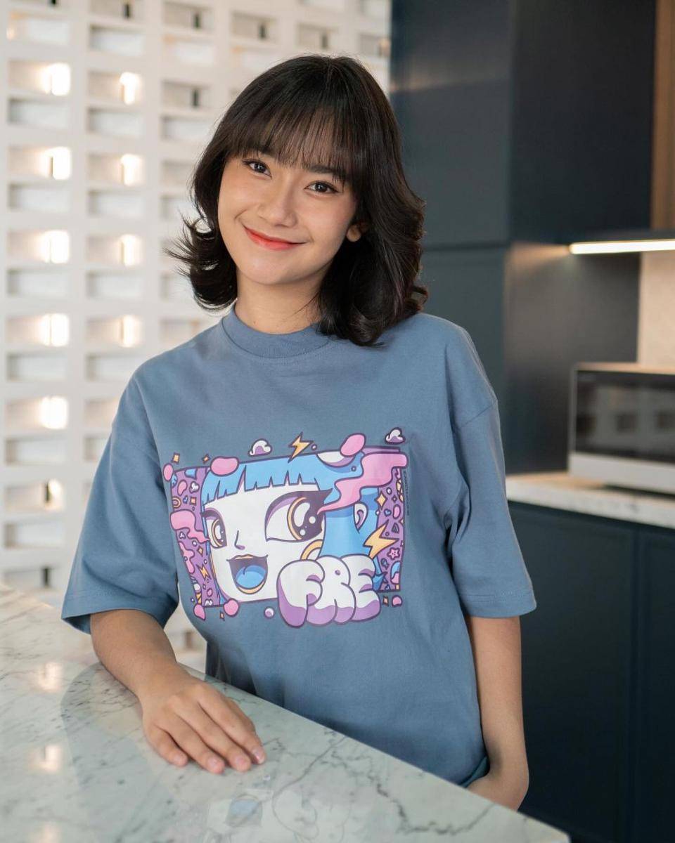 Gaya Makeup Freya JKT48 (instagram.com/jkt48.freya)