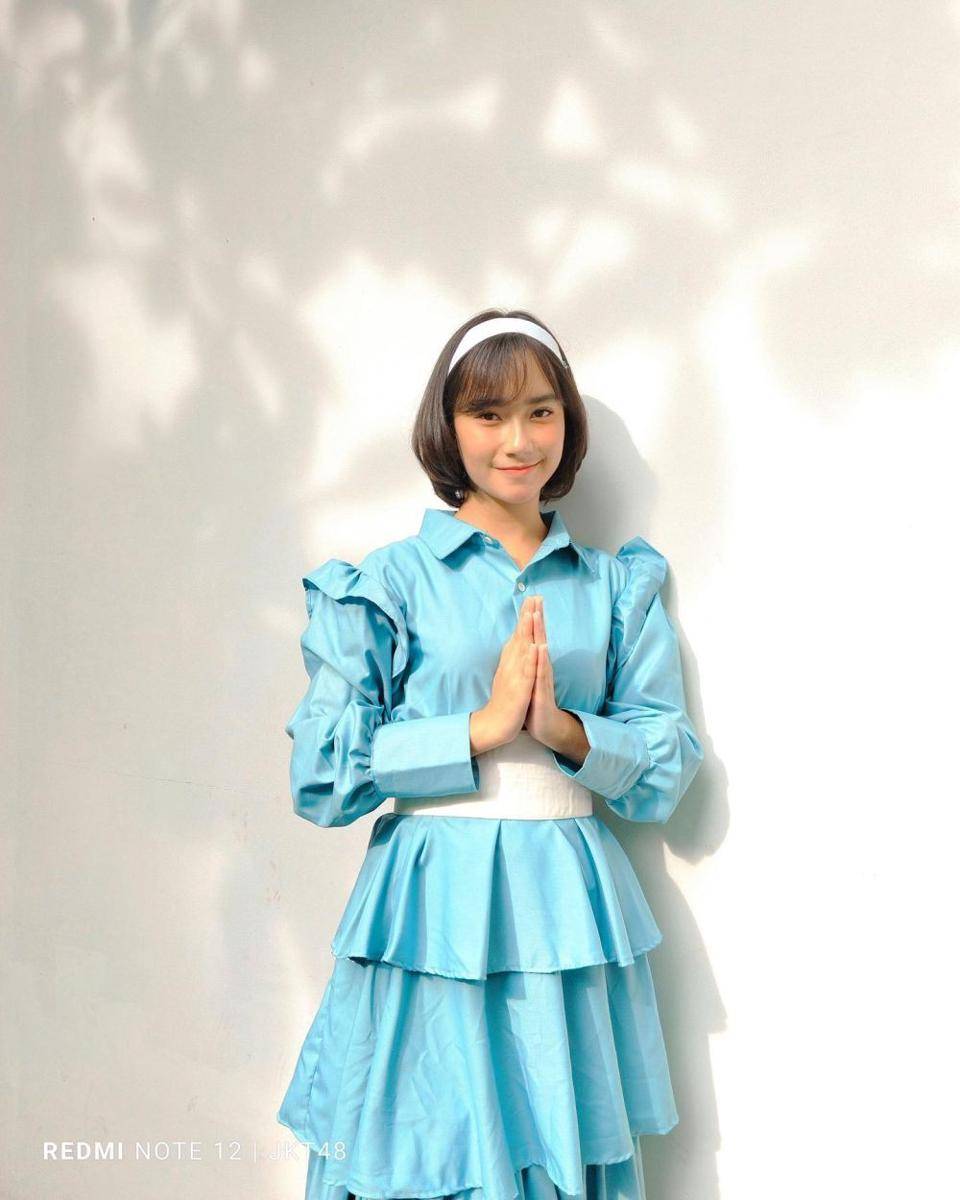 Gaya Makeup Freya JKT48 (instagram.com/jkt48.freya)