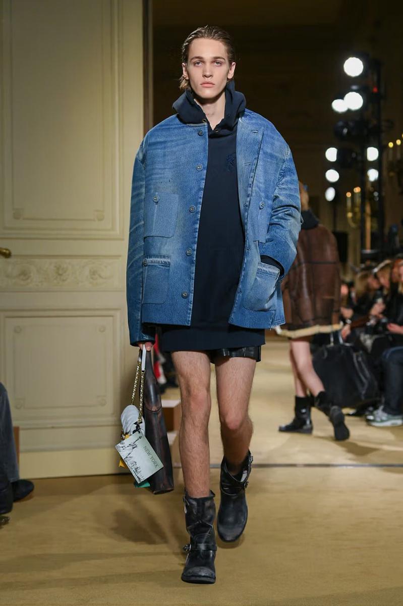 Coach Fall '24 di New York Fashion Week 2024 (instagram.com/catwalkats)