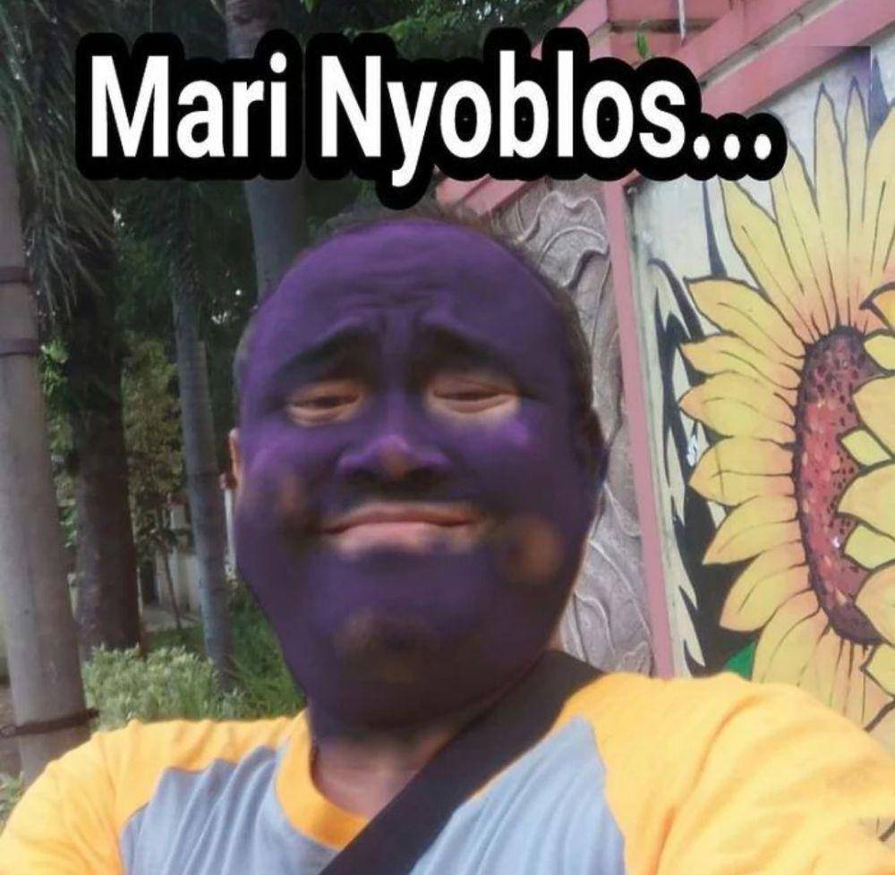 meme dicelup tinta (instagram.com/mangucupdate)