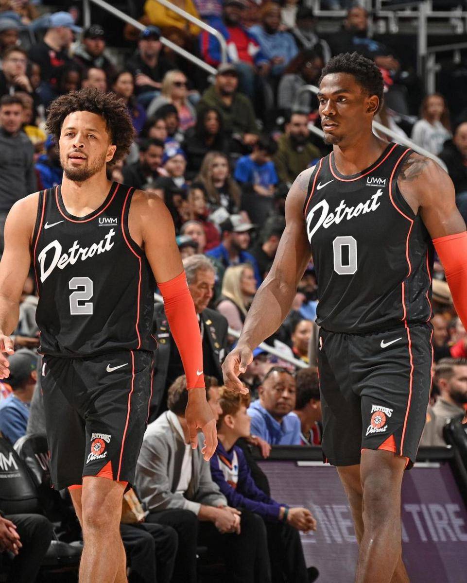 Cade Cunningham (2) dan Jalen Duren (0) (instagram.com/detroitpistons)