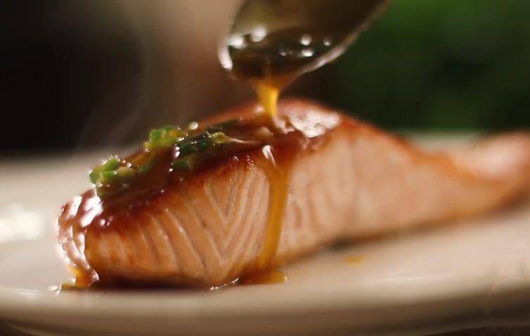 ilustrasi salmon (youtube.com/Recipe30)