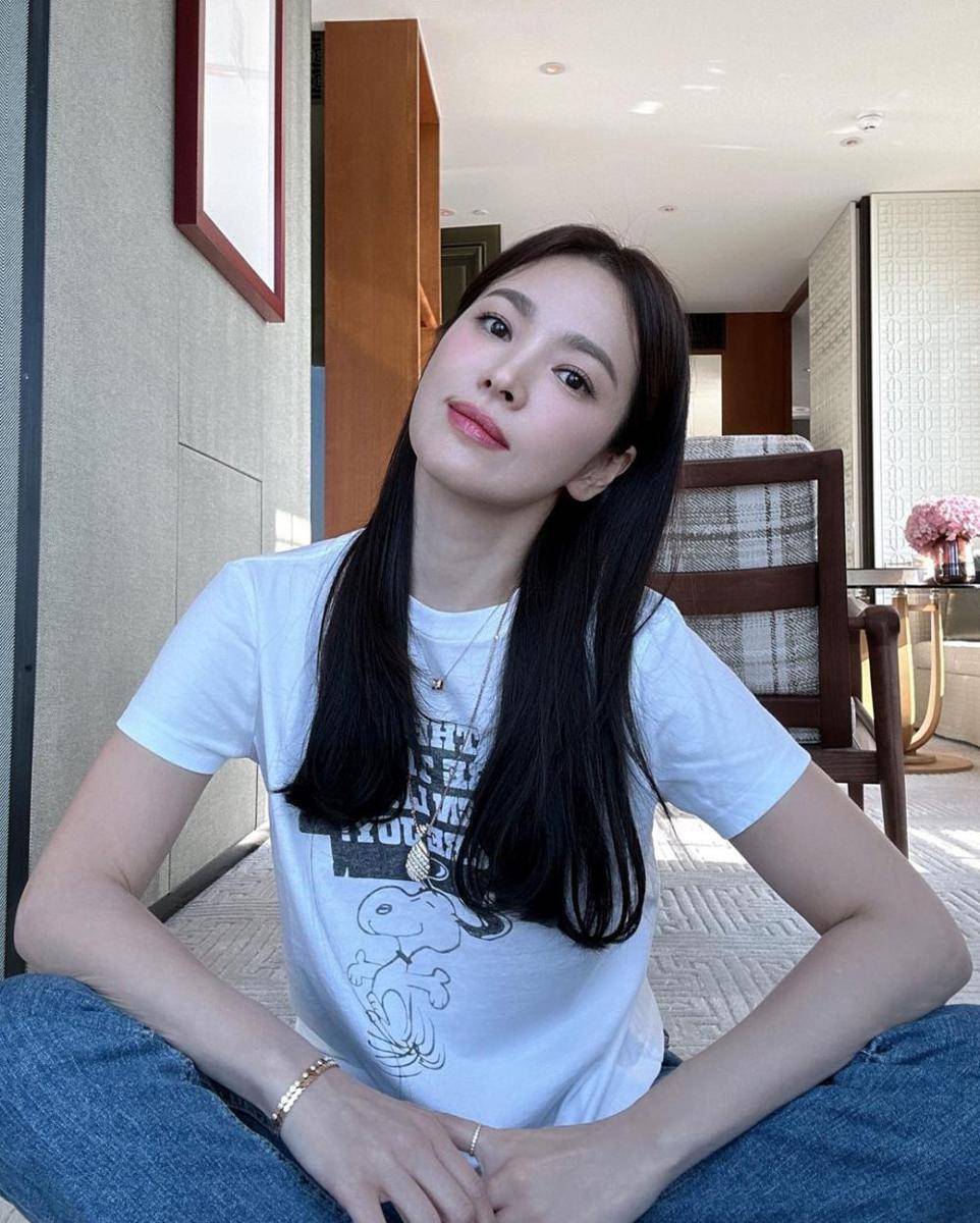 Song Hye Kyo (instagram.com/kyo1122)