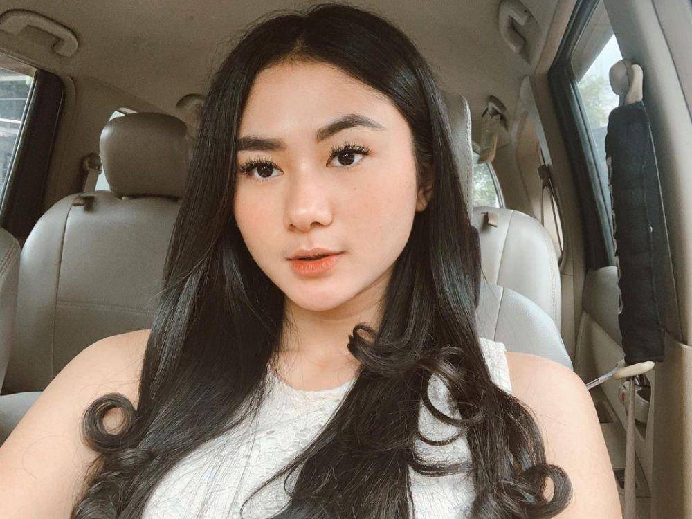inspirasi makeup natural ala Zahwa Aqilah (instagram.com/zahwaqilah)