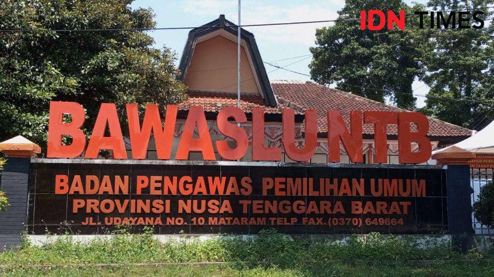 Kantor Bawaslu NTB. (IDN Times/Muhammad Nasir)