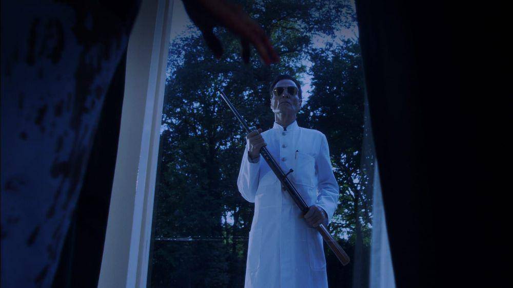 Cuplikan film The Human Centipede (dok. Six Entertainment Company/The Human Centipede)