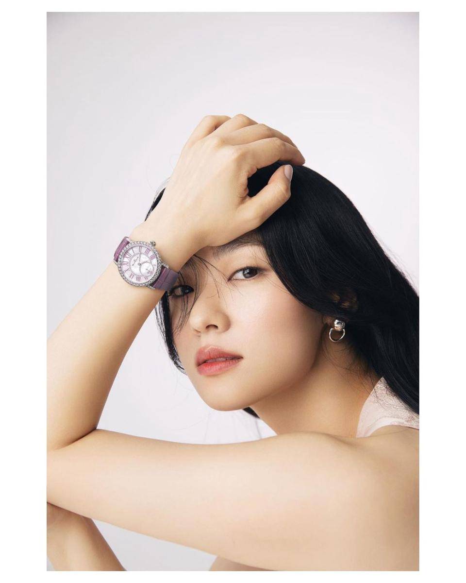 Jeon Yeo Bin (instagram.com/jeon.yeobeen)