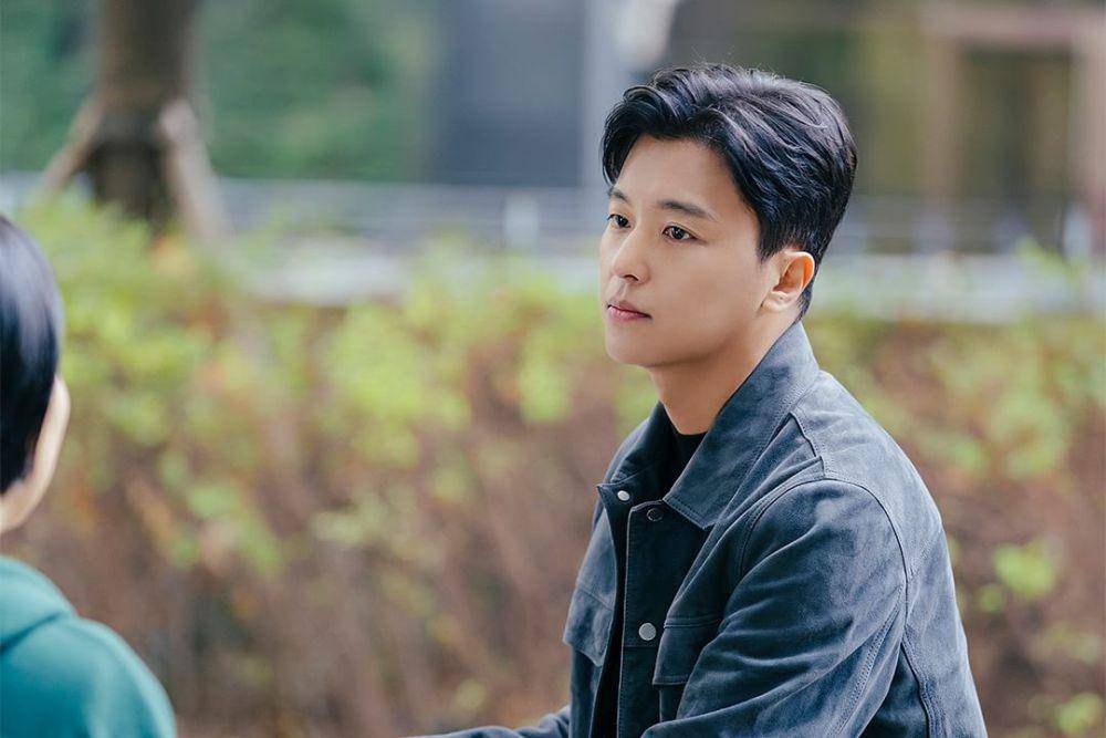 Yeon Woo Jin di drama Grabbed by the Collar (instagram.com/kbsdrama)