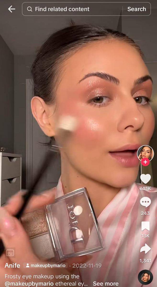 Highlighter warna senada (Tiktok.com/Anife)