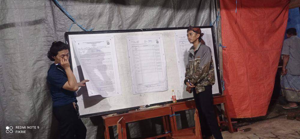 momen seru saat pemilu di TPS 5 Cianjur, Jawa Barat (dok. pribadi/Sri Sulasmi)