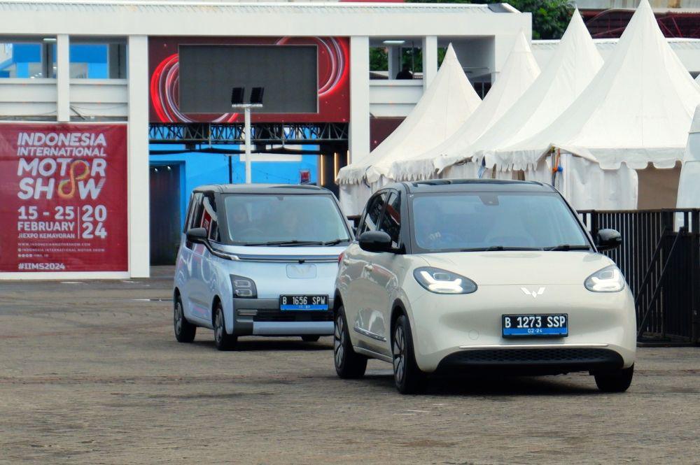 Cakep Banget! Wuling Kenalkan 'Drive For A Green Life' di IIMS 2024