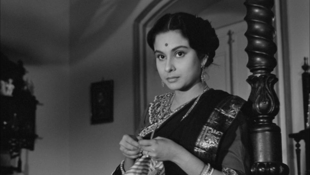 6 Rekomendasi Film Klasik India Karya Satyajit Ray di KlikFilm