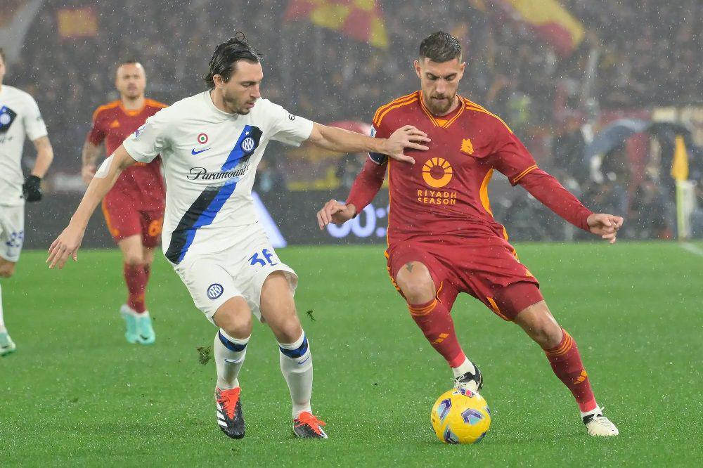AS Roma melawan Inter Milan pada pekan ke-24 Serie A 2023/2024. (legaseriea.it)
