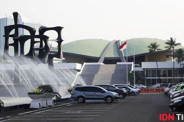 Apa Itu Istilah Tembus Senayan? Pengertian dan Syaratnya Cek di Sini!