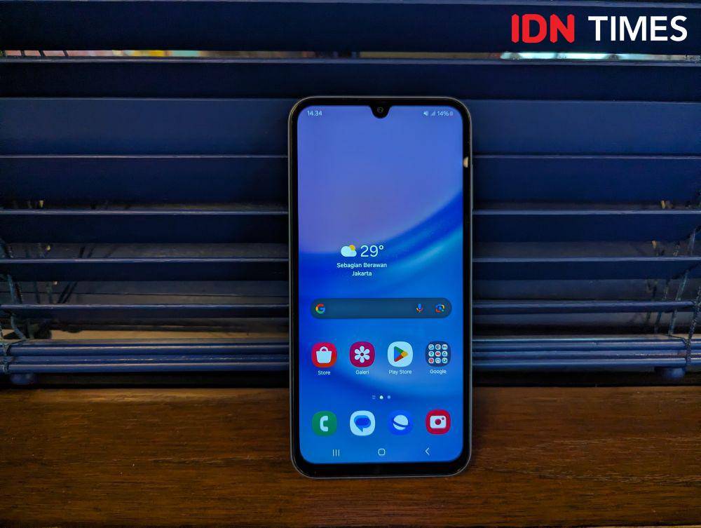 Samsung Galaxy A15 (IDN Times/Misrohatun)