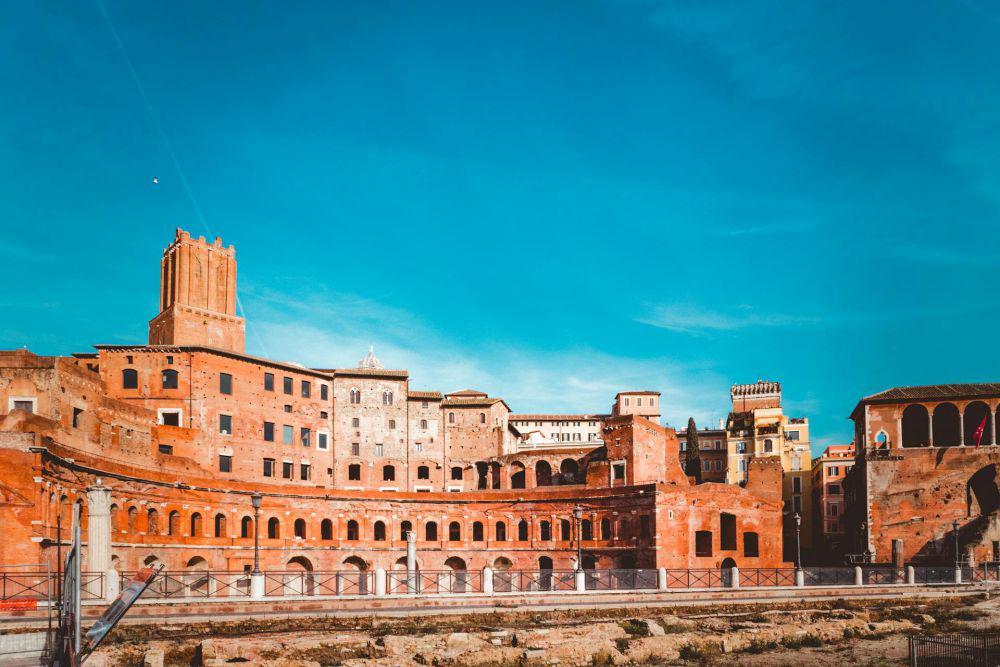 7 Fakta Trajan's Market, Pusat Perbelanjaan Bertingkat Tertua di Dunia