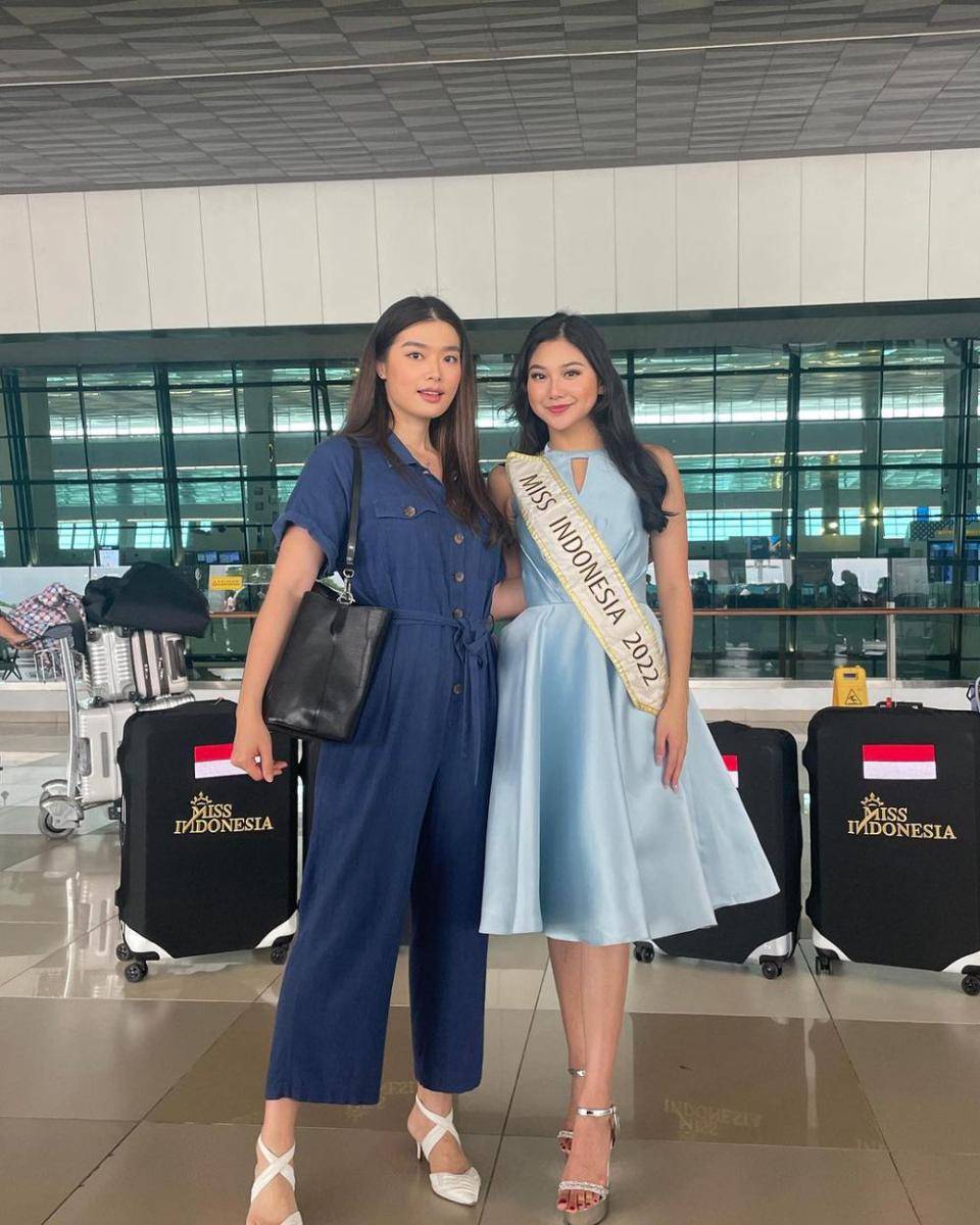Potret Keberangkatan Audrey Vanessa ke India untuk Miss World ke-71 (Instagram.com/bunda.latinas)