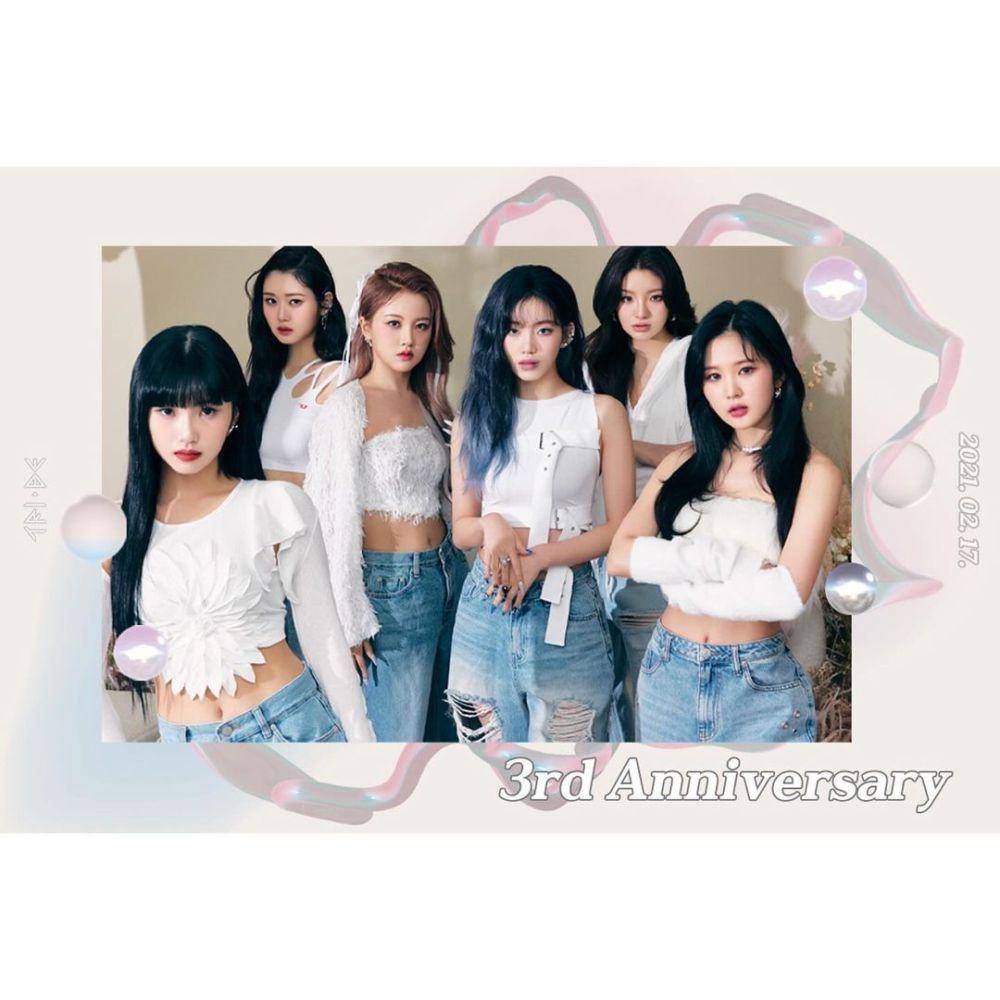 poster anniversary TRI.BE (instagram.com/tribedaloca)