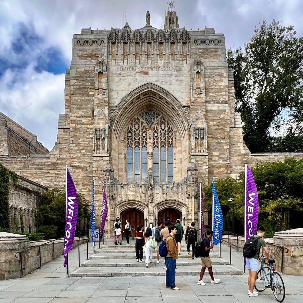 Fakta Yale University: Info Beasiswa, Jurusan Unggulan dan Cara Daftar