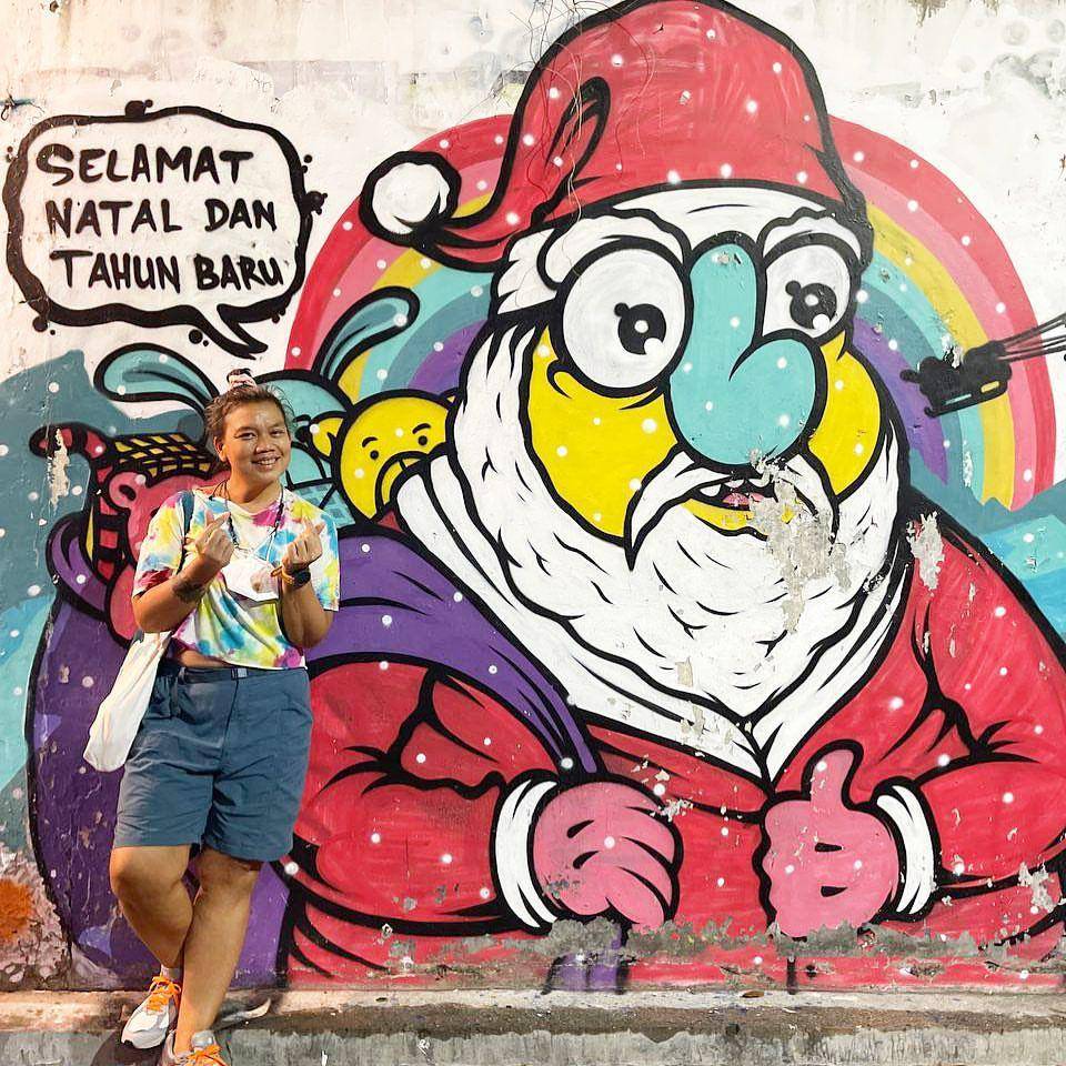 ide outfit untuk pemilik badan curvy ala artis (instagram.com/botikapanggabean)