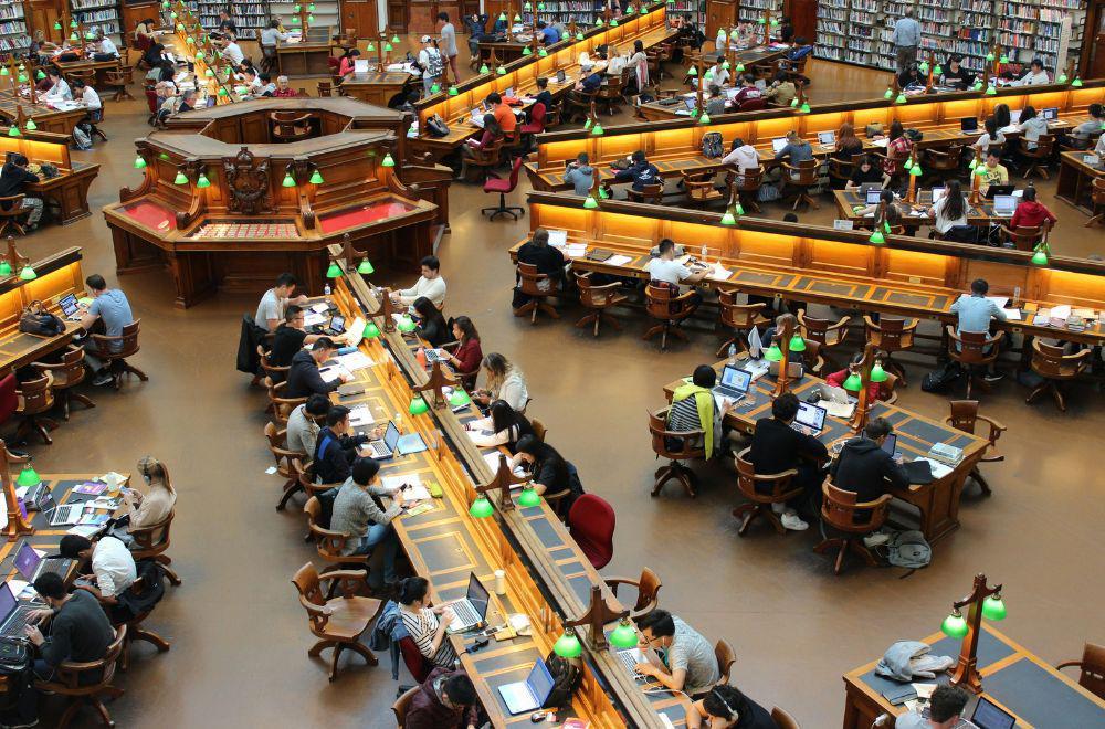 5 Hal Positif tentang Perpustakaan, Jarang Diketahui Orang!