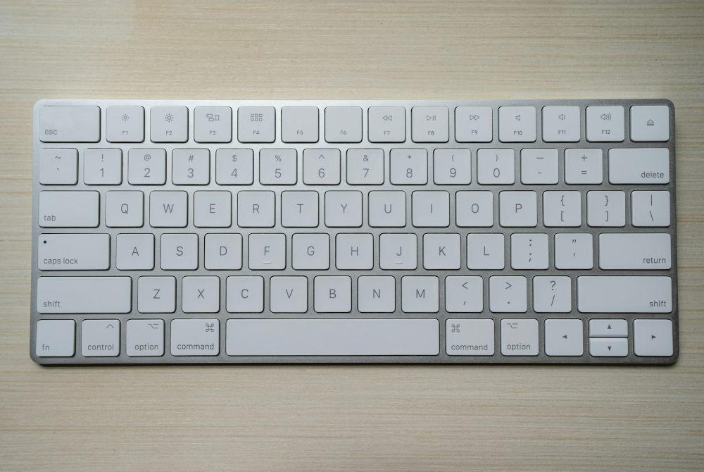 7 Rekomendasi Keyboard 60 Persen Terbaik di 2024, Elegan