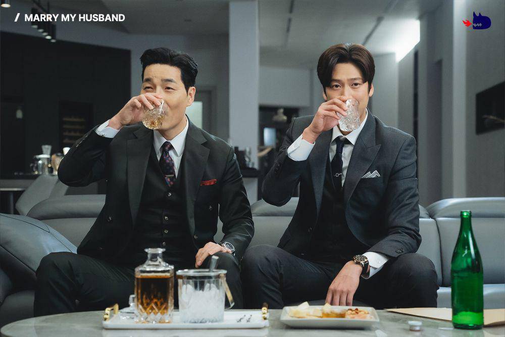 Ha Do Kwon dan Na In Woo di Marry My Husband (twitter.com/studiodragonKR)