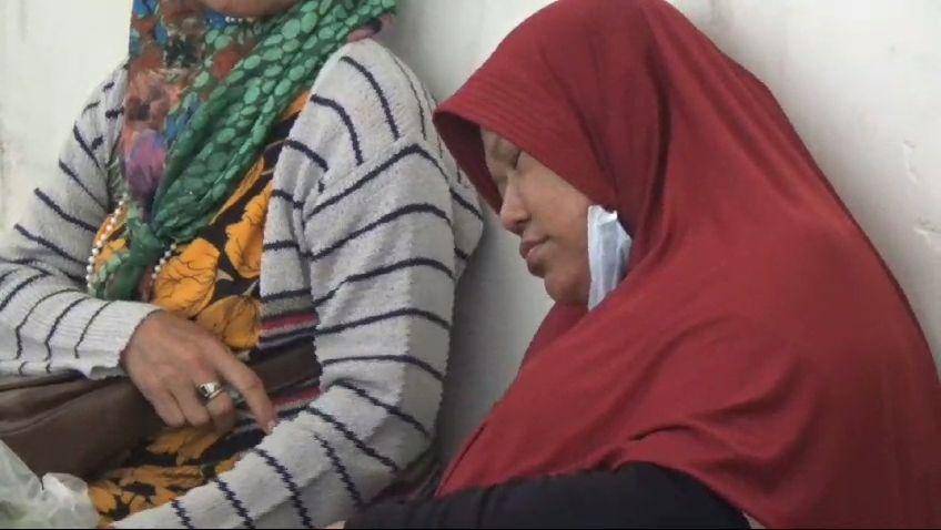 Antrian warga beli beras murah di pasar Besar Ngawi/ IDN Times/ Riyanto