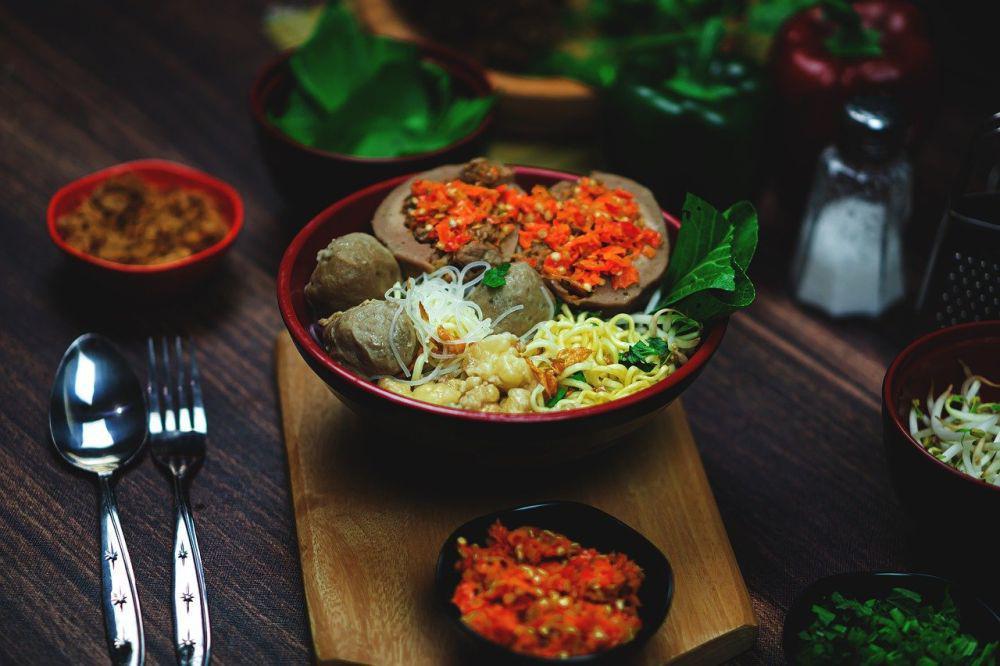 5 Rekomendasi Tempat Makan Bakso di Garut, Cocok Buat Kulineran
