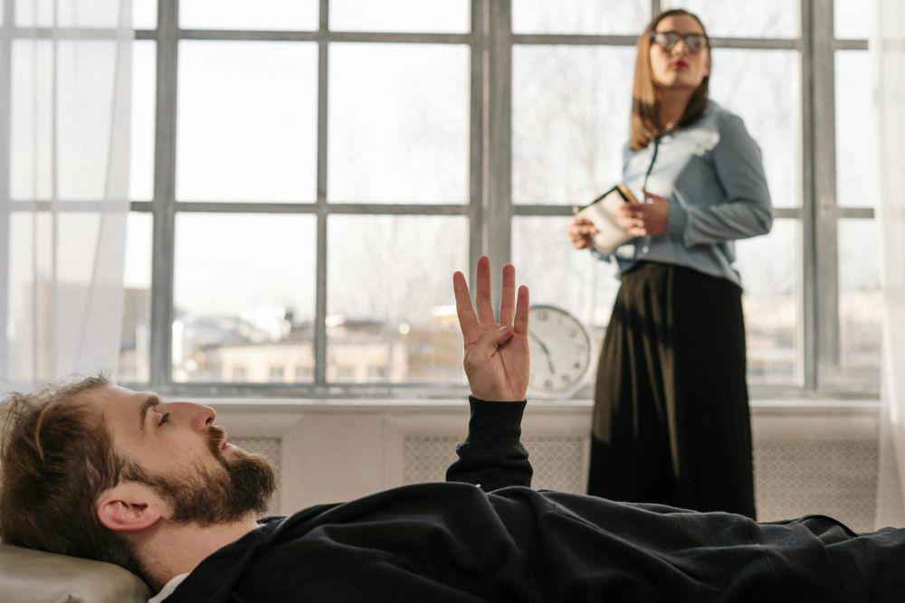 5 Bahaya Cap Drama Queen atau King of Drama, Bikin Takut Curhat!
