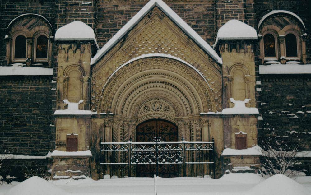 Universitas Toronto di Kanada (pexels.com/Ali Cuhadaroglu)