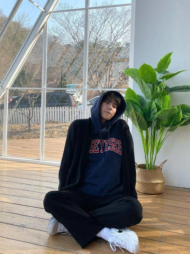 potret Doyoung NCT (instagram.com/do0_nct)