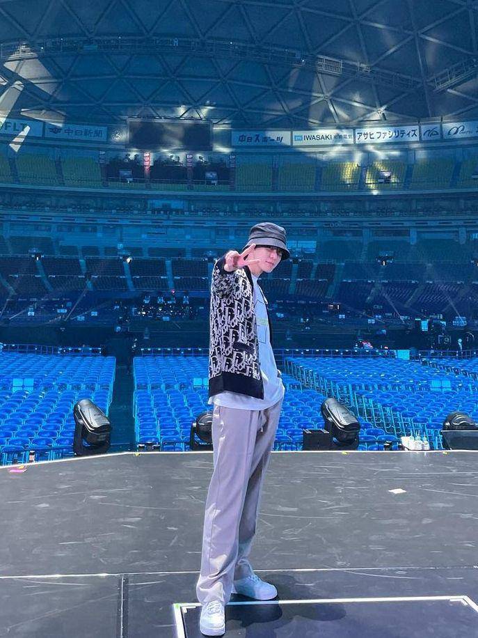 potret Doyoung NCT (instagram.com/do0_nct)