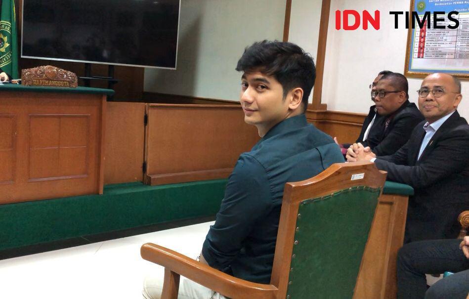Sidang Cerai Perdana, Teuku Ryan Berharap Rujuk dengan Ria Ricis