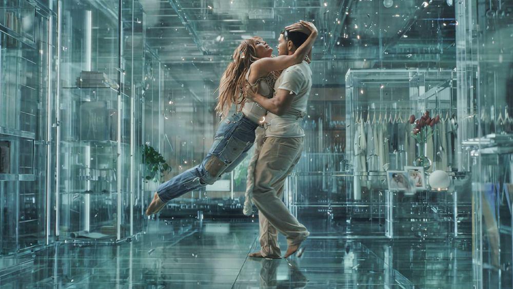 5 Fakta Film This Is Me…Now, Ungkap Kisah Cinta JLo dan Affleck