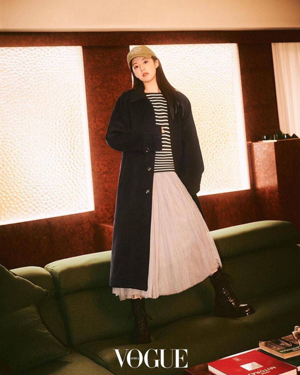 Go Yoon Jung (instagram.com/goyounjung)