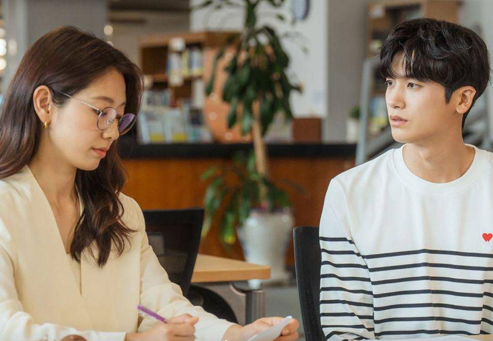 Park Hyung Sik dan Park Shin Hye di drama Doctor Slump (instagram.com/jtbcdrama)