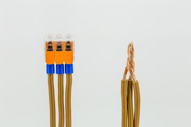 Ini Perbedaan Kabel Straight dan Cross, Jangan Sampai Tertukar!
