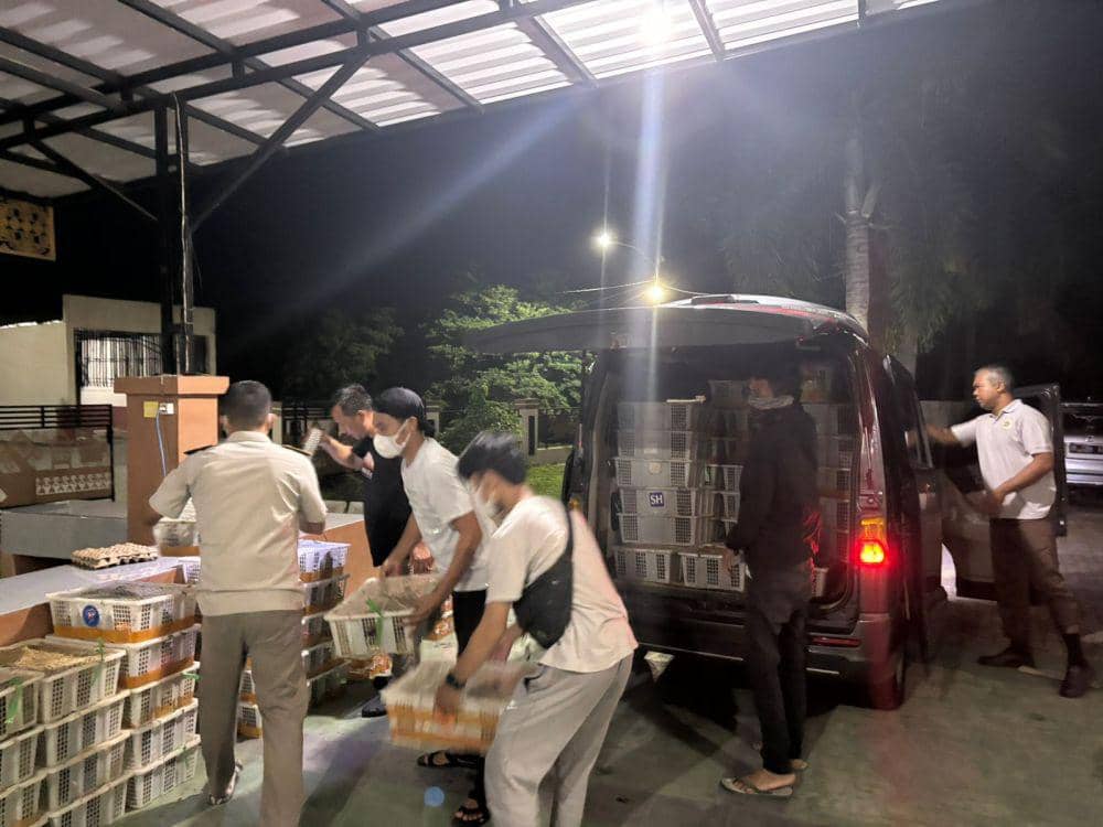 2.830 ekor burung berbagai jenis tanpa dokumen resmi alias ilegal hendak diselundupkan ke Pulau Jawa berhasil digagalkan disekitar wilayah Pelabuhan Bakauheni. (Dok Karantina Lampung).
