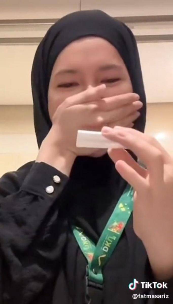 Momen Fatmasari, Istri Alfy Saga Umumkan Kehamilan Kedua Saat Umrah (Tiktok.com/fatmasariz)