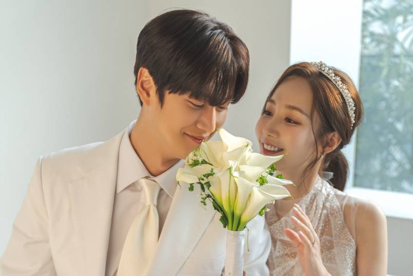 Na In Woo dan Park Min Young di drama Marry My Husband (Dok. tvN/Marry My Husband)