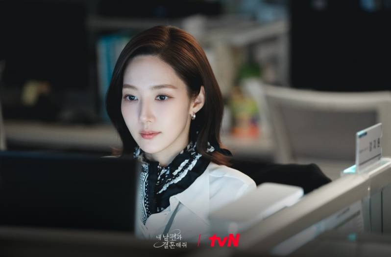 Park Min Young di drama Marry My Husband (Dok. tvN/Marry My Husband)