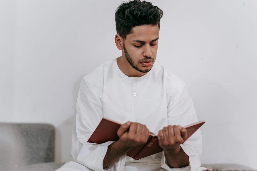 Urutan Surat Juz 29 dalam Al-Qur'an, Lengkap dengan Kandungannya