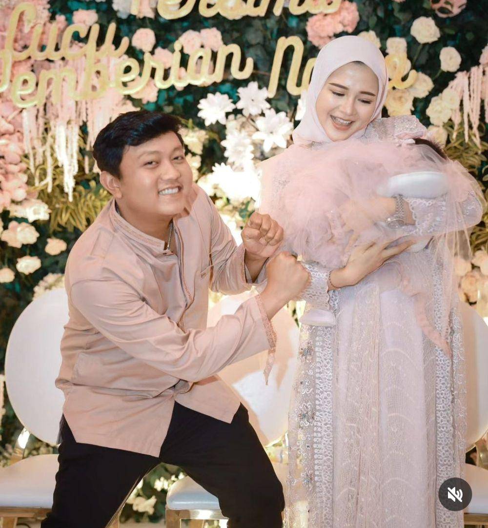 Tasyakuran anak Denny Caknan dan Bella Bonita (instagram.com/denny_caknan)