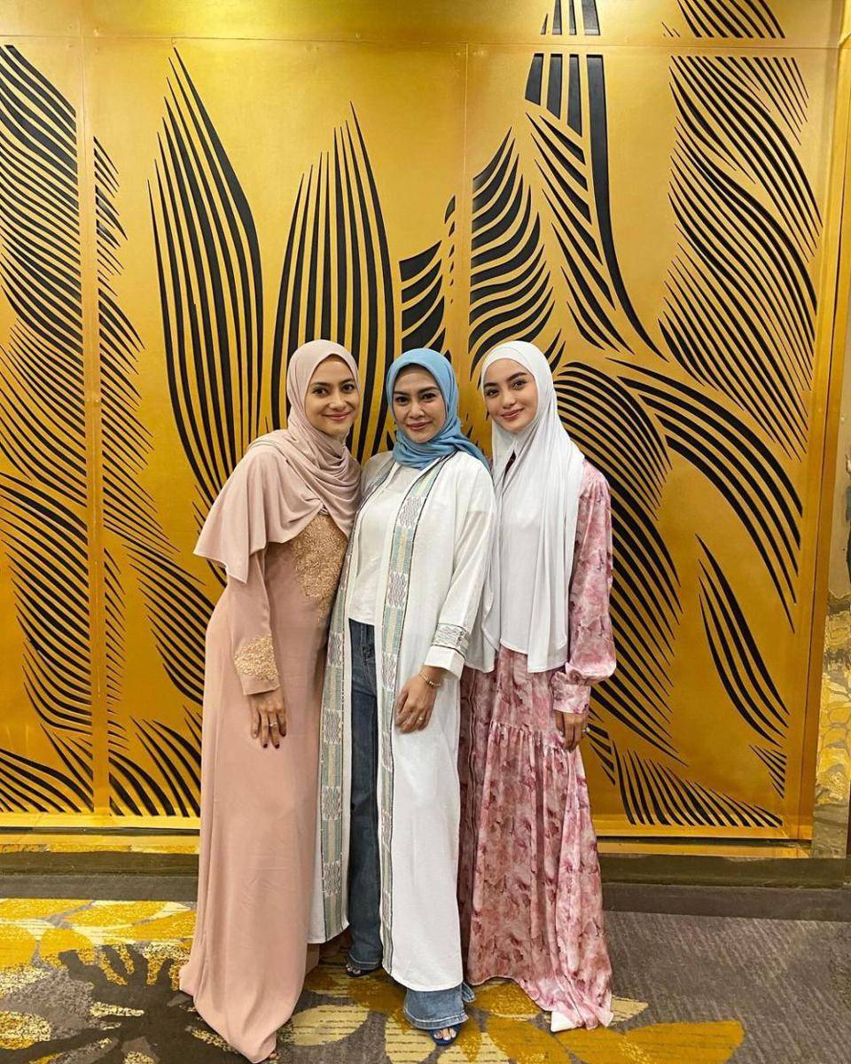 potret Ririn Ekawati ikut kajian bareng artis (instagram.com/ririnekawati)