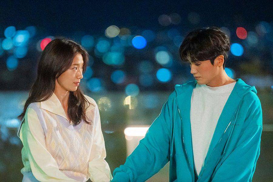 Nam Ha Neul (Park Shin Hye) dan Yeo Jeong Woo (Park Hyung Sik) di drakor Doctor Slump (instagram.com/jtbcdrama)