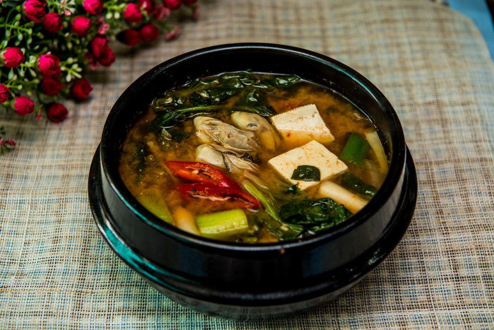Resep Sup Miso Super Cepat, Masak Langsung di Mangkuknya!