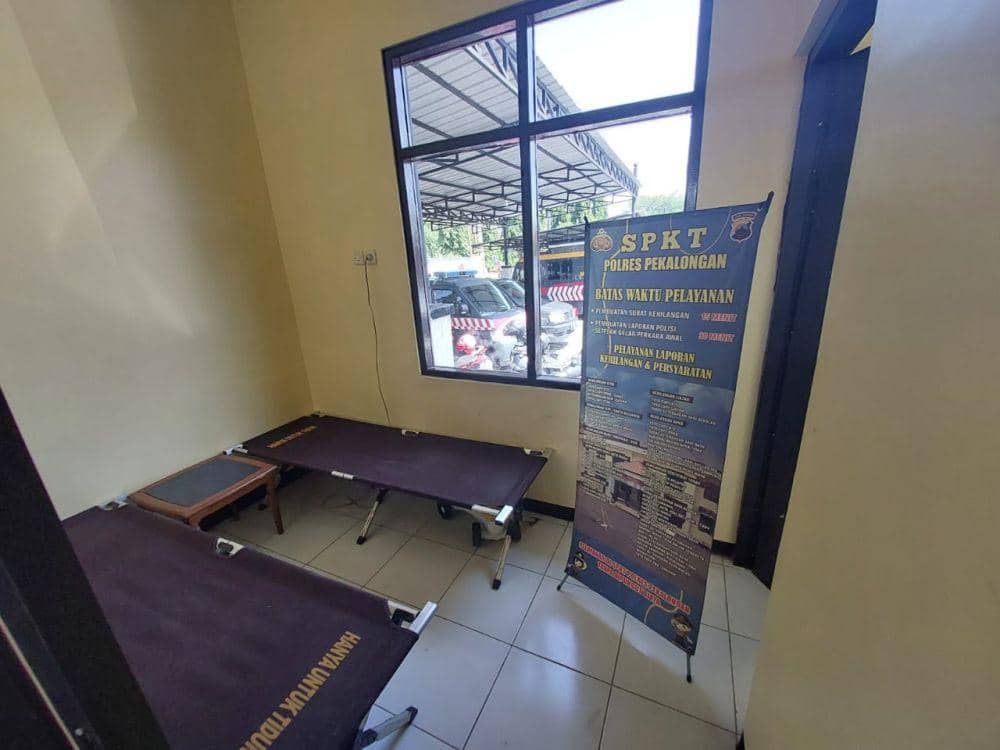BRI Kantor Cabang Pekalongan merenovasi Sentra Pelayanan Kepolisian Terpadu (SPKT) di Polres Pekalongan. (dok. BRI Pekalongan)