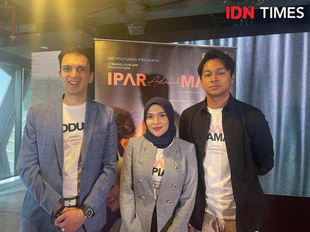 Cast, dan produser di film Ipar Adalah Maut (IDN Times/Erfah Nanda)