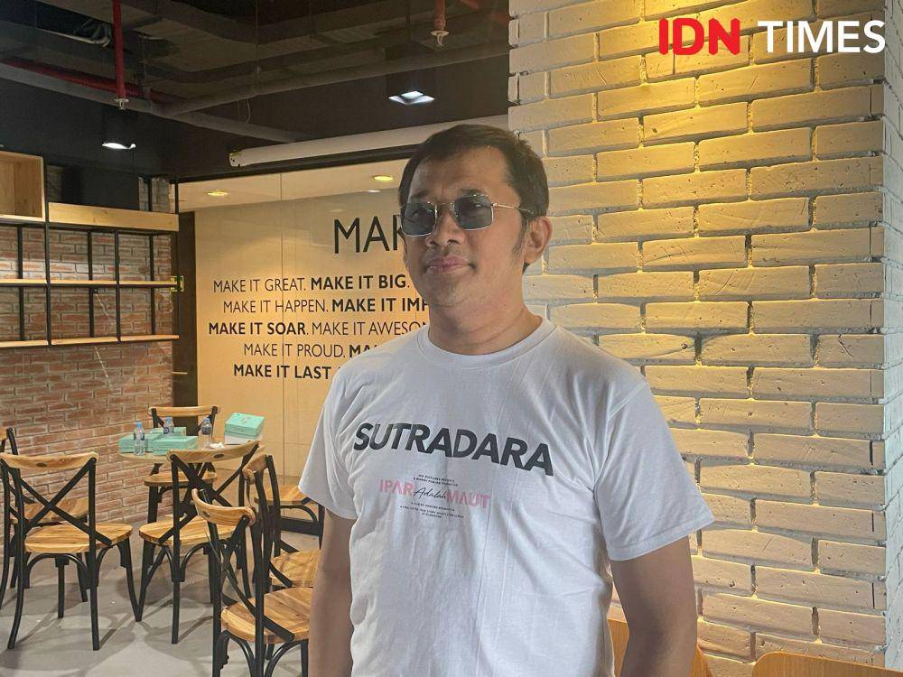 sutradara di film Ipar Adalah Maut (IDN Times/Erfah Nanda)